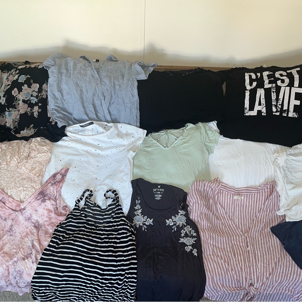 Women’s top bundle 27 pieces